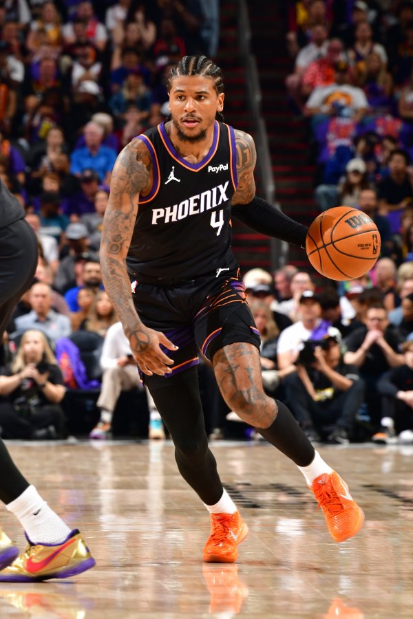 郑州配资网站 在附加赛有过单场6+三分的都有谁？库里四度上榜 格林平穆雷纪录